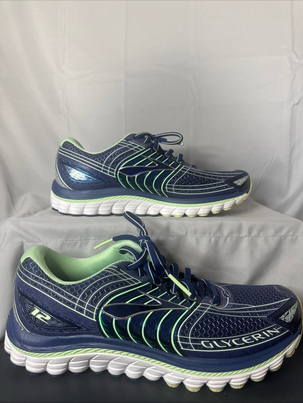 Brooks Glycerin 12 Women's Size 10 B Medium Running Shoes Omni Groove Super DNA